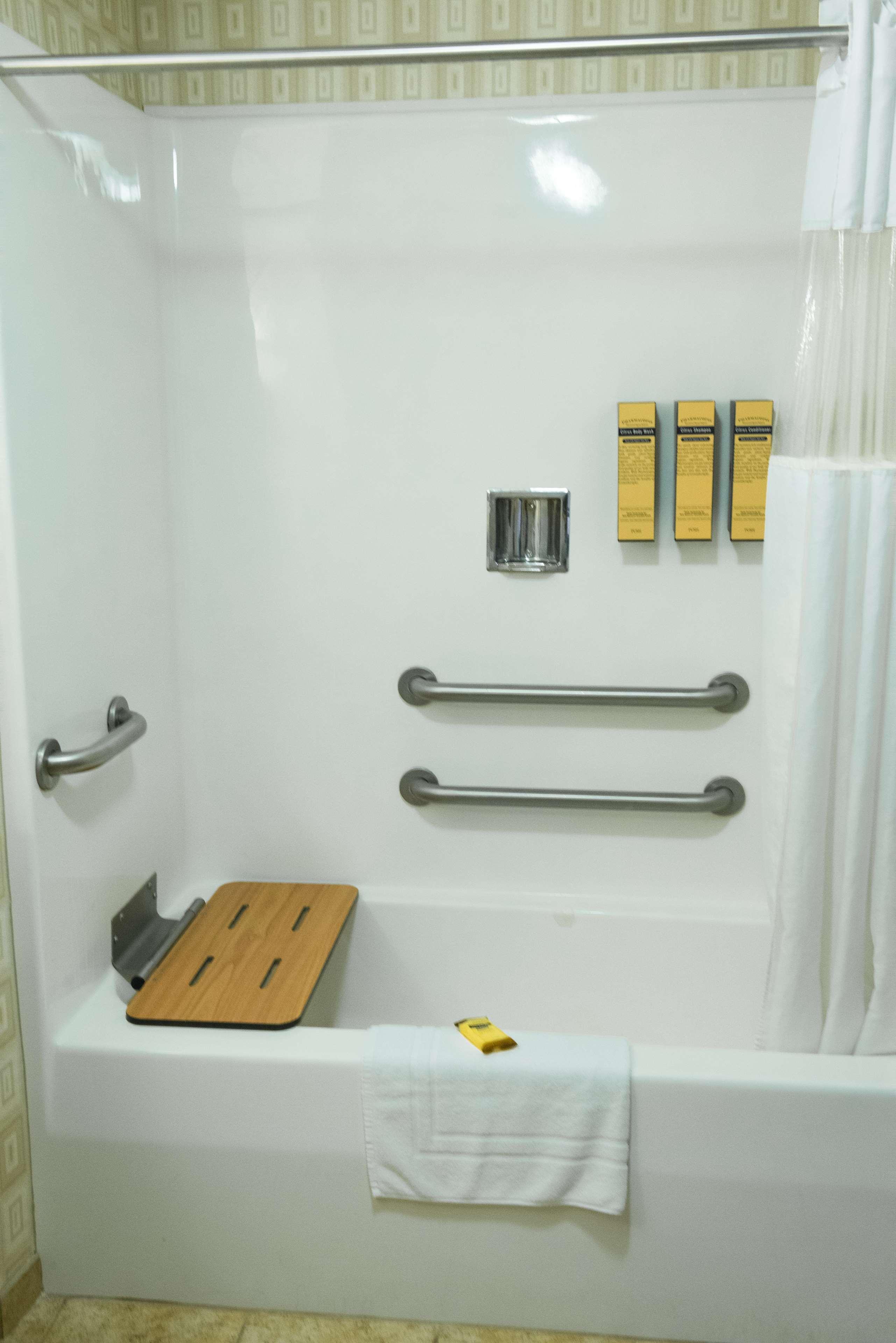 Best Western Plus Waynesboro Buitenkant foto
