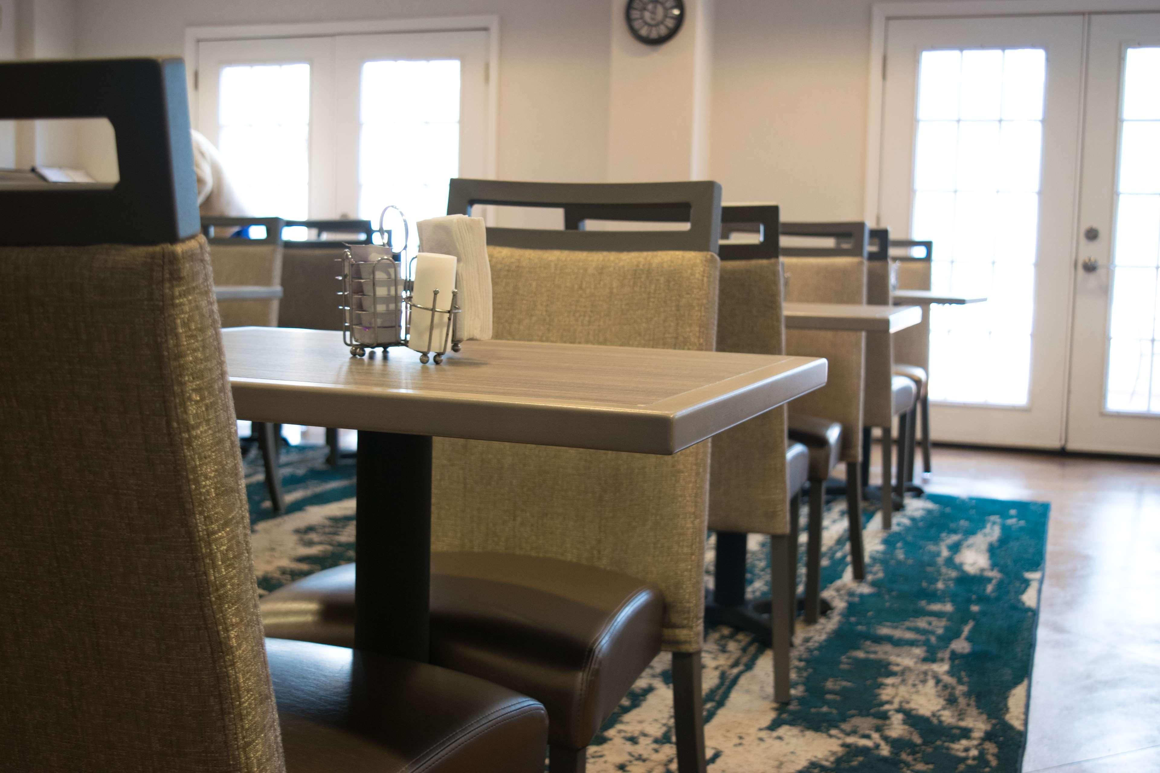 Best Western Plus Waynesboro Buitenkant foto