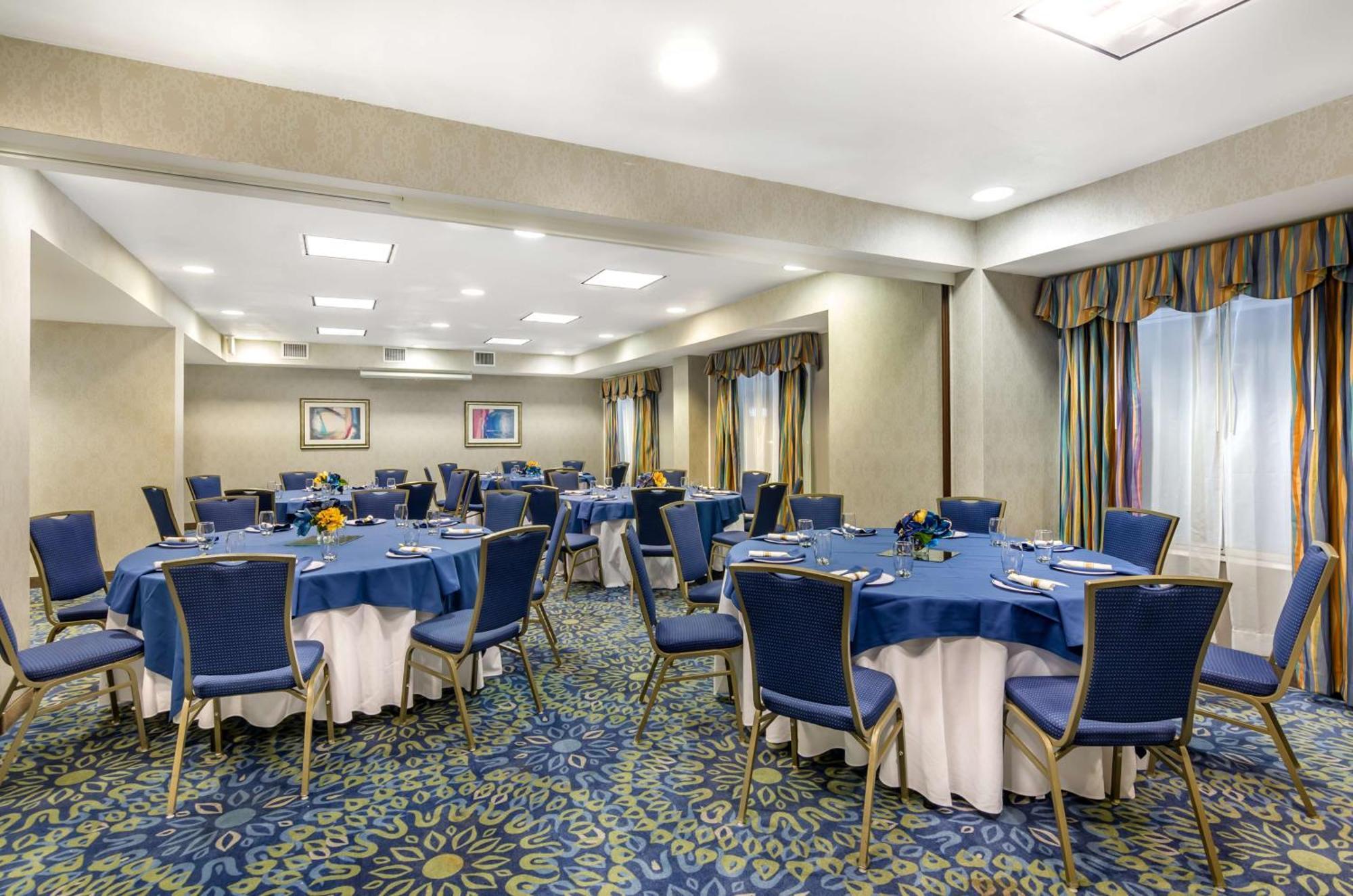 Best Western Plus Waynesboro Buitenkant foto